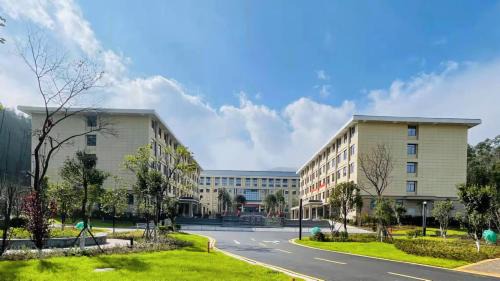 Luoping County Hotel | Oriental Garden Hotel