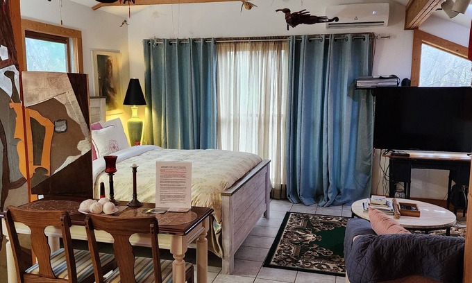Winamac House | ORIENTAL SUITE Individual Rental