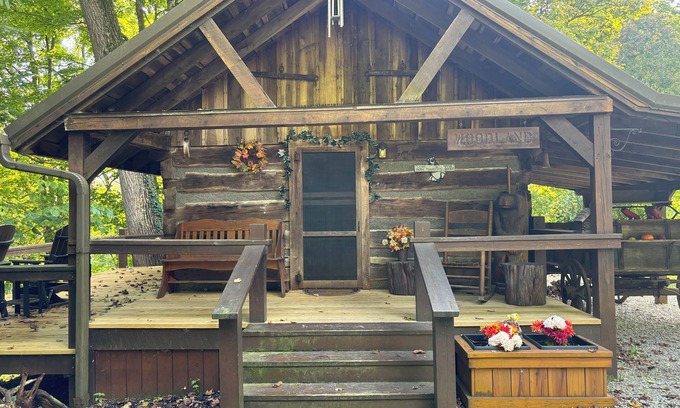 Leopold Cabin | Original 1850's log cabin butted up to the Hoosier National Forest.