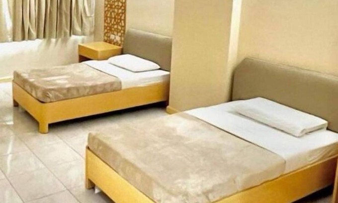 Downtown Tacloban Apartment | Original Studio at Etsu Hotel. Unwind and Relax