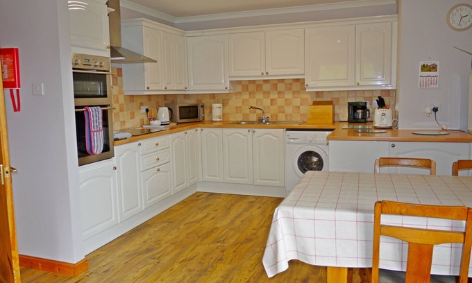 Marybank Cottage | Ornum Cottage