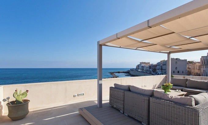 Ortigia Villa | Ortigia - Three Bedroom Villa, Sleeps 6