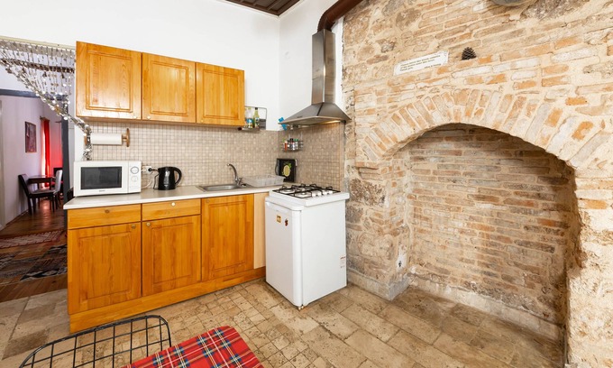 Kaleici Apartment | Osmanlı evi Kaleiçi in the old town