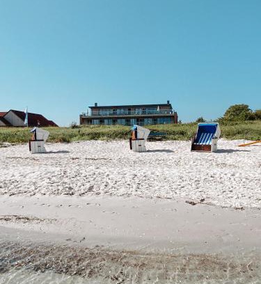 Drei Hotel | Ostsee-Strandhaus-Holnis