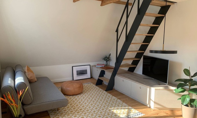 Nordstadt Apartment | Ostseeloft Ferienwohnung 500 m Entfernt von der Flensburger Förde und Stadtnah