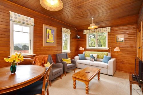 Tai Tapu House | Otahuna Hideaway - Christchurch Holiday Homes