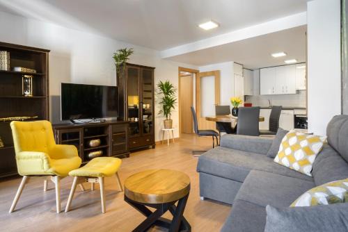 Jaca Apartment | OTAL URBAN de "Casa Otal"