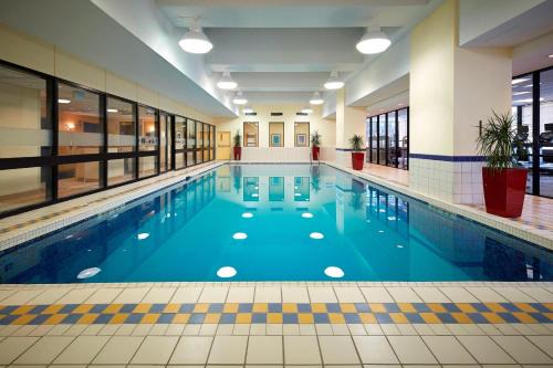 Byward Market - Parliament Hill Hotel | Ottawa Marriott Hotel