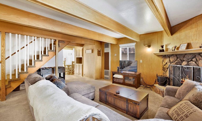 Big Bear Lake Cabin | Our Cabin in the Woods Log Cabin Retreat w/Hot Tub