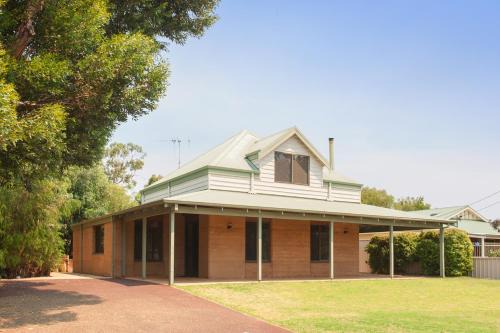 Dunsborough House | Our Casita