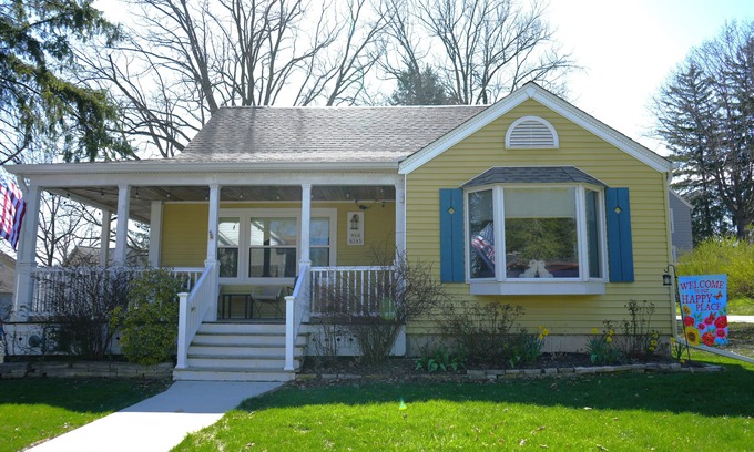 Cedarburg House | Our Happy Place in Cedarburg, WI