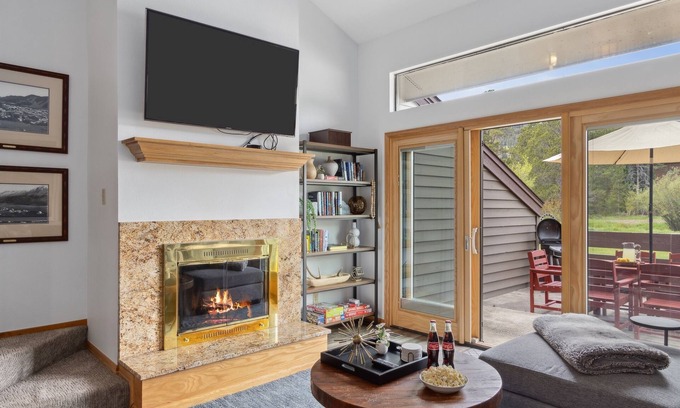 Moose Wilson Road Condo | Outpost: Primrose 1715 - Aspens Condo