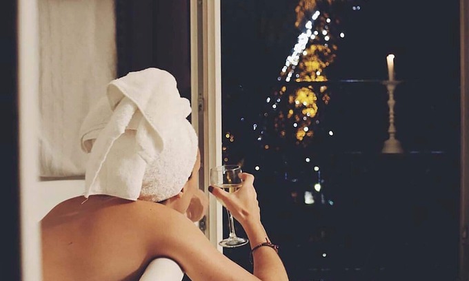 Quartier du Gros-Caillou Apartment | Outrageously Romantic, with Spectacular Eiffel View from the Balcony