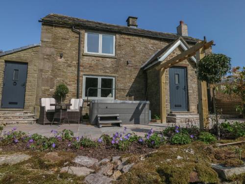 Little Hayfield House | Overlea Cottage