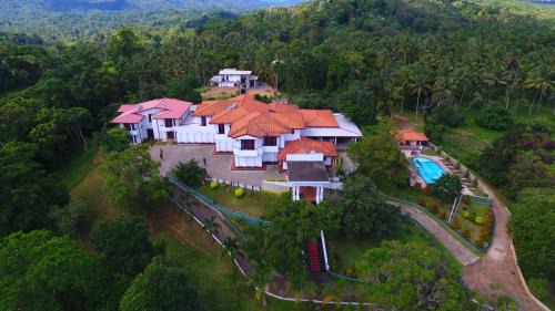 Godakewela Hotel | Owin Rich Godakawela - Udawalawe Safari & Cooking Class