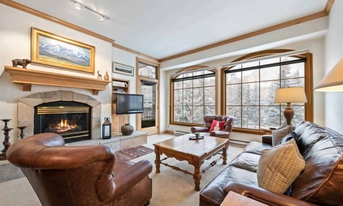 Highlands Townhomes Condo | Oxford Court 308 - 2 Bedroom Residence