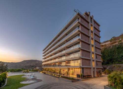 Pune Resort | Oxford Golf Resort