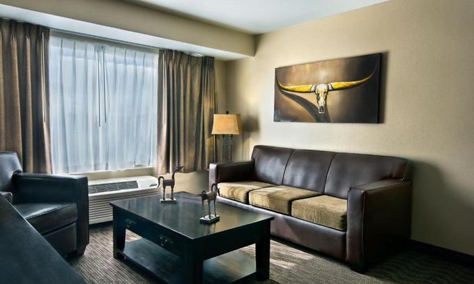 Hermiston Hotel | Oxford Suites Hermiston