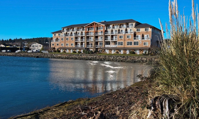 Silverdale Hotel | Oxford Suites Silverdale