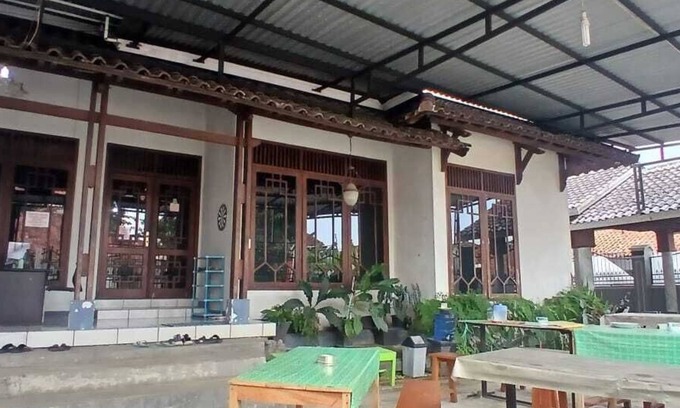 Sangkanurip Hotel | OYO 94212 Home Stay Syariah Annur