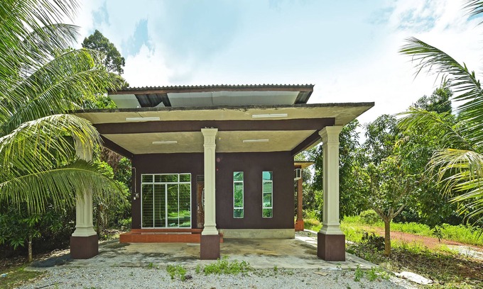 Kampung Gertak Seratus House | OYO Home 90607 Casaria Besut