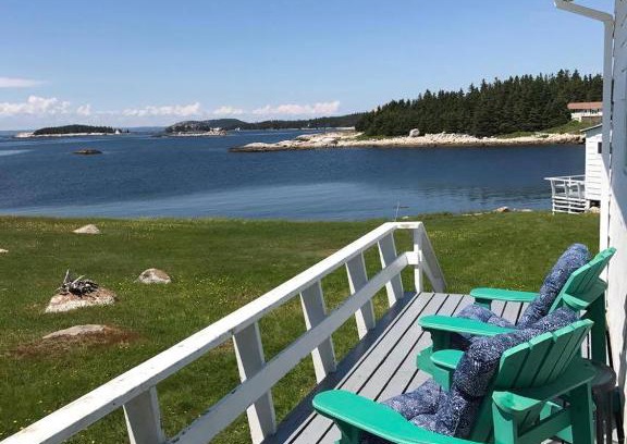 Indian Harbour Ski Chalet | Oyster Cottage