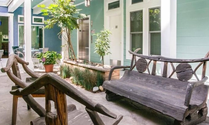 Downtown Santa Cruz House | Pacific Blue Inn