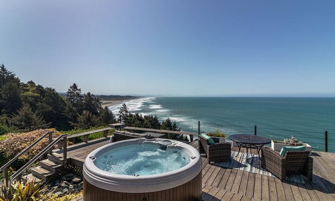 Westhaven-Moonstone House | Pacific Dream - Luxury Cliffside Oasis w/Hot Tub!
