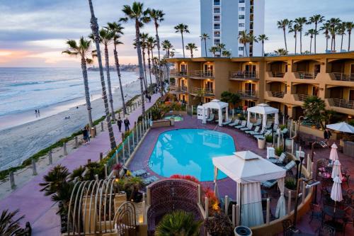 North Pacific Beach Hotel | Pacific Terrace Hotel