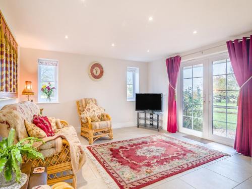 Lower Wick House | Paddock Barn