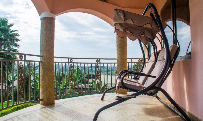 Mbarara House | Palace Hotel