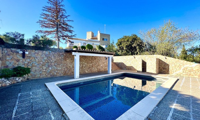 Figueres House | Palau del Vent
