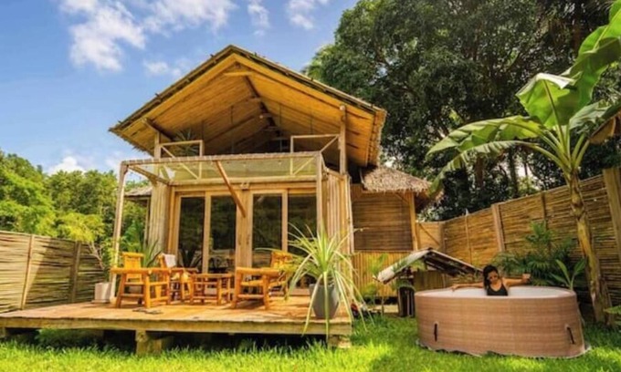 El Nido Villa | Palayan Villa - Spacious Villa with Jacuzzi