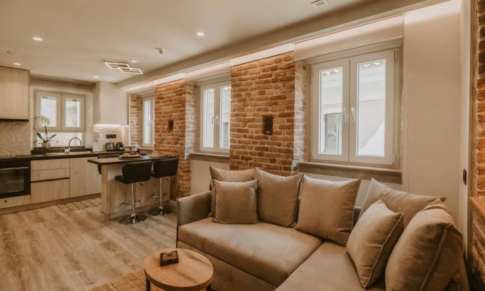 Old Town Apartment | Palazzino Veneziano Luxury Apartment