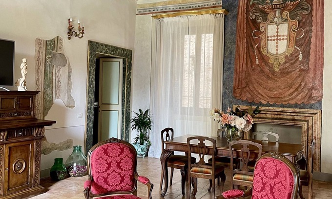 Spoleto Apartment | Palazzo Lauri, period residence