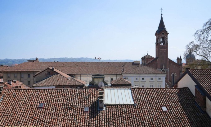Asti Apartment | Palazzo Zoya | Serenissime di Carignano