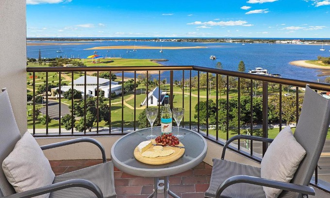 Southport Resort | Palmerston Tower on Southport Broadwater