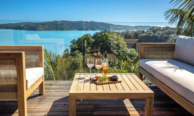 Surfdale House | Palms on Kennedy Point | Stay Waiheke