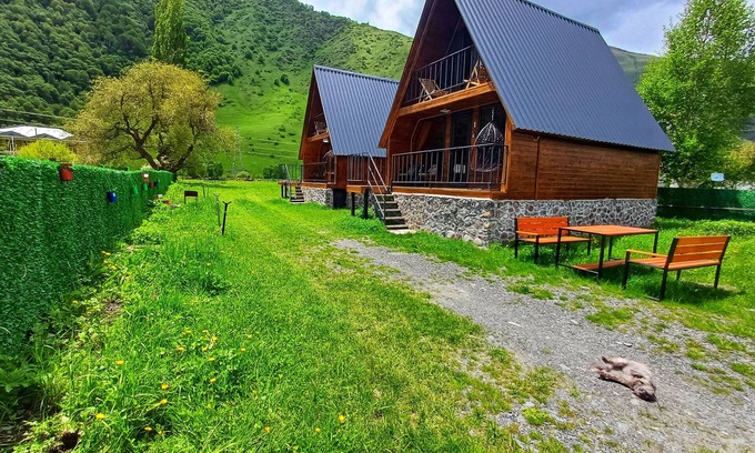 Kazbegi Cottage | Panorama cottages in Sno