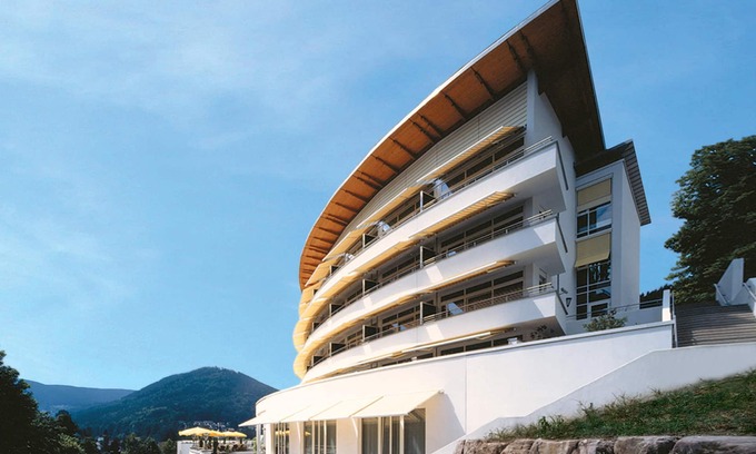 Bad Herrenalb Apartment | Panorama Superior Zimmer mit Spa Tasche, WLAN und Balkon oder Sonnenterrasse
