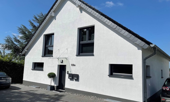 Ippendorf Apartment | Panoramawohnung in Bonn's Höhenlage