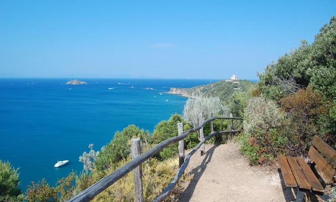 Punta Ala Apartment | Panoramic Apartment Poggettone Air conditioned