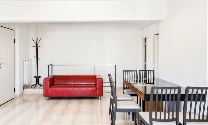 Dafni Apartment | Panoramic Cityscape Maisonette in Agios Dimitrios