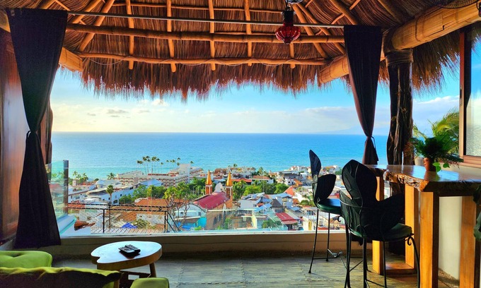 Downtown Puerto Vallarta Cabin | Panoramic Glam Tree-House Spectacular OCEAN VIEW+Pool~Steps from Beach & Malecon