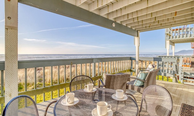 Rockaway Beach Condo | Panoramic Rockaway Beach Views From This Beautifully Appointed Oceanfront Condo!