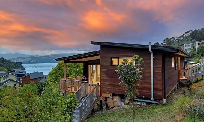 Christchurch District House | Panoramic Views from Spacious New Beach House in Christchurch's Cass Bay