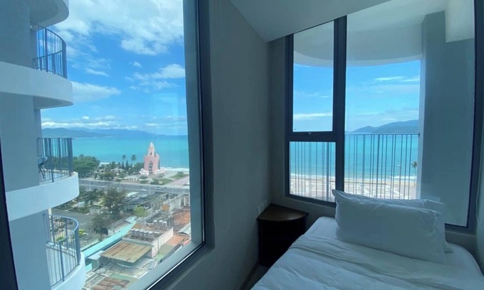 Tran Phu Beach Condo | panoroma 1 bedroom+ Family Ocean View Room