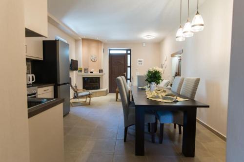 Zaros House | Papa-Antonis Stone House