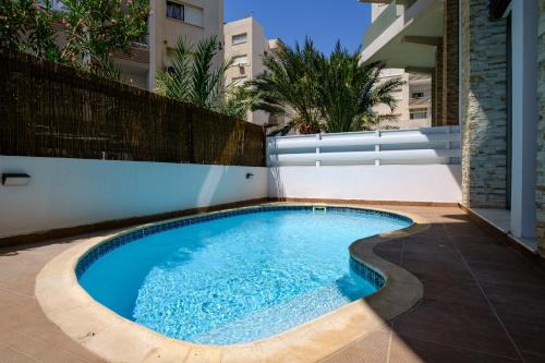 Skala Apartment | Paradise Apartment with Private Pool & Sea View