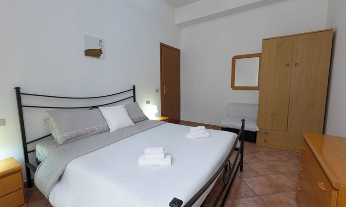 Ascoli Piceno Apartment | Paradise Home: Old Town